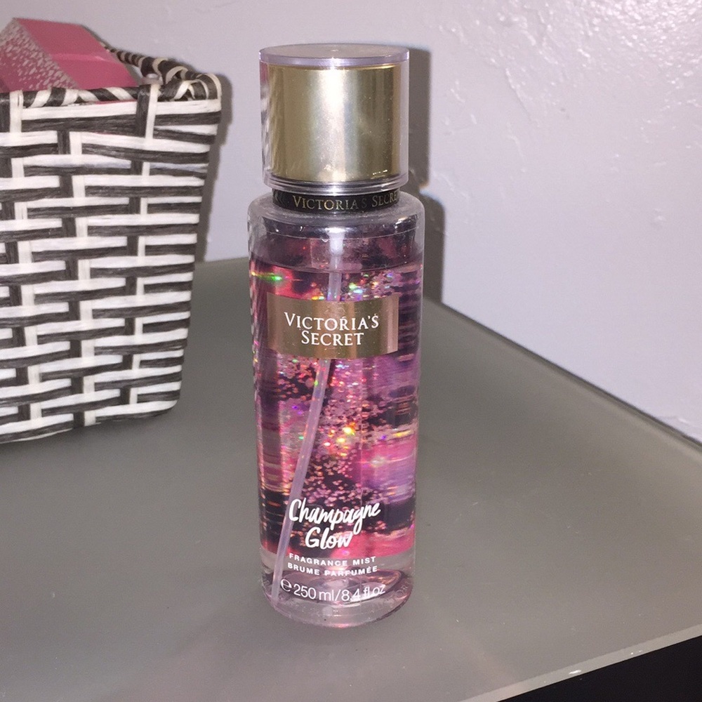 VS Champagne glow